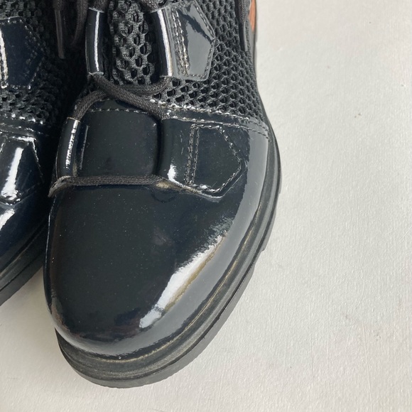 Sorel Black Patent Leather Fabric Rubber Outsole Lace Up Boots size 6.5 - Picture 7 of 15